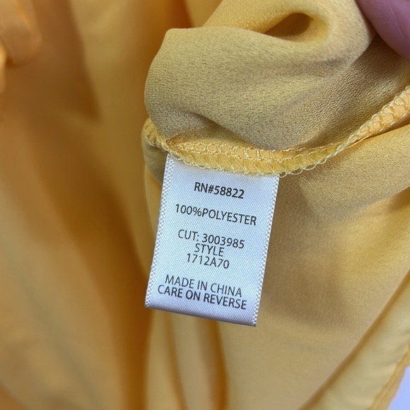 MAX STUDIO RUFFLE TIE NECK BLOUSE SHIRT  YELLOW NWT SZ S - Picture 4 of 5